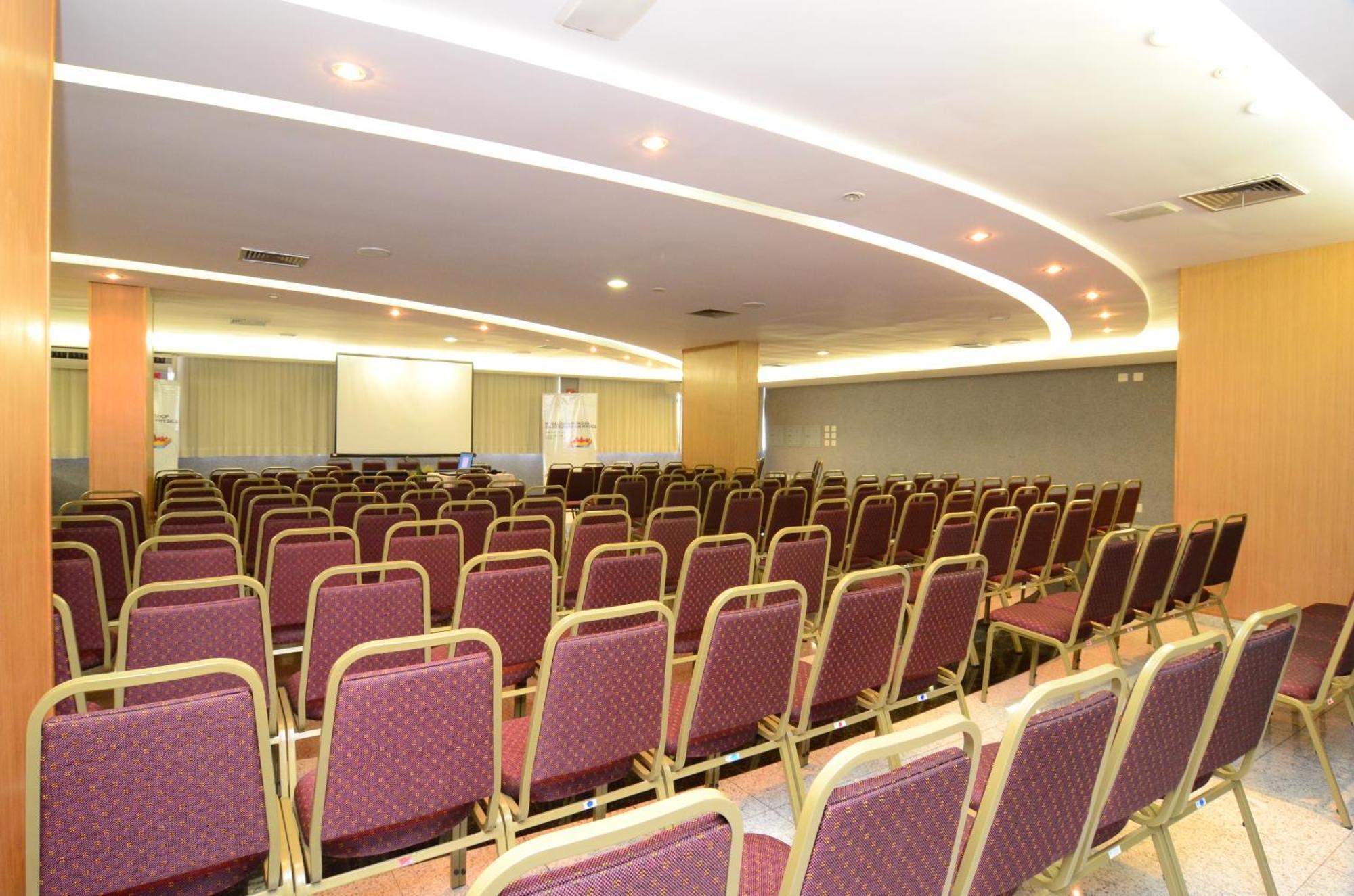 Constantino Hotel E Eventos Juiz de Fora Ngoại thất bức ảnh The main auditorium